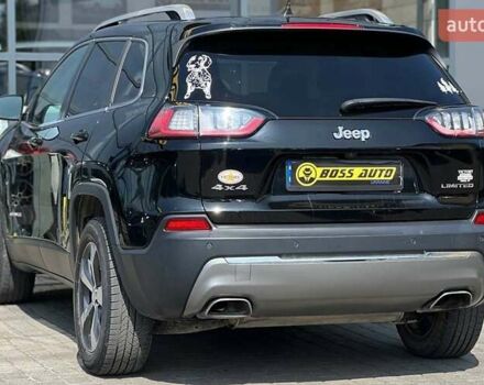 Черный Джип Чероки, объемом двигателя 2 л и пробегом 110 тыс. км за 18500 $, фото 3 на Automoto.ua