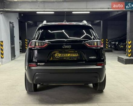 Джип Cherokee 2018 у Чернівцях на Automoto.ua Чорний Джип Cherokee, об'ємом двигуна 2.4 л та пробігом 124 тис. км за 16800 $, фото 4 на Automoto.ua