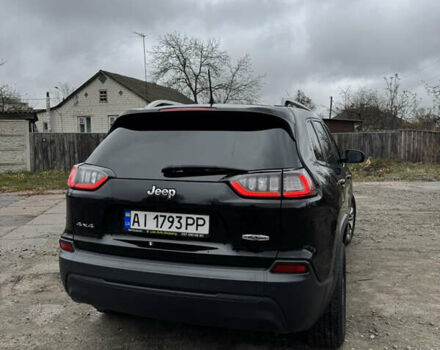 Чорний Джип Cherokee, об'ємом двигуна 2.36 л та пробігом 175 тис. км за 15499 $, фото 7 на Automoto.ua