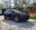 Чорний Джип Cherokee, об'ємом двигуна 2 л та пробігом 129 тис. км за 15500 $, фото 1 на Automoto.ua