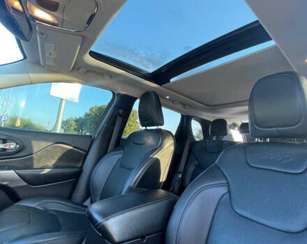 Черный Джип Чероки, объемом двигателя 3.2 л и пробегом 133 тыс. км за 18000 $, фото 26 на Automoto.ua