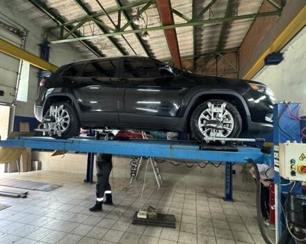 Чорний Джип Cherokee, об'ємом двигуна 2.36 л та пробігом 98 тис. км за 13500 $, фото 23 на Automoto.ua