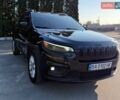 Черный Джип Чероки, объемом двигателя 2.4 л и пробегом 185 тыс. км за 13900 $, фото 1 на Automoto.ua