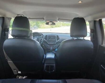 Черный Джип Чероки, объемом двигателя 2.36 л и пробегом 106 тыс. км за 17000 $, фото 25 на Automoto.ua