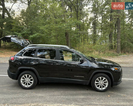 Джип Чероки 2018 в Буче на Automoto.ua Черный Джип Чероки, объемом двигателя 2.36 л и пробегом 182 тыс. км за 14500 $, фото 6 на Automoto.ua