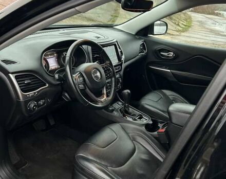 Черный Джип Чероки, объемом двигателя 3.24 л и пробегом 77 тыс. км за 24500 $, фото 9 на Automoto.ua