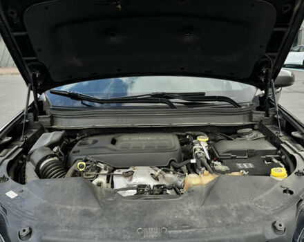 Чорний Джип Cherokee, об'ємом двигуна 1.99 л та пробігом 81 тис. км за 24800 $, фото 30 на Automoto.ua