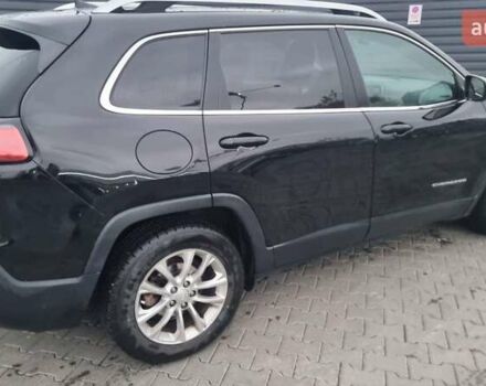 Черный Джип Чероки, объемом двигателя 2.36 л и пробегом 180 тыс. км за 13200 $, фото 3 на Automoto.ua