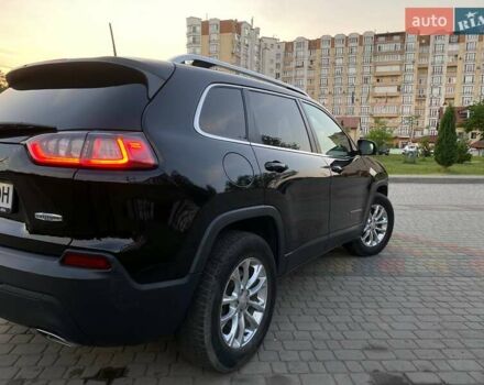 Черный Джип Чероки, объемом двигателя 3.2 л и пробегом 132 тыс. км за 17600 $, фото 2 на Automoto.ua