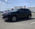 Черный Джип Чероки, объемом двигателя 0 л и пробегом 57 тыс. км за 17000 $, фото 1 на Automoto.ua