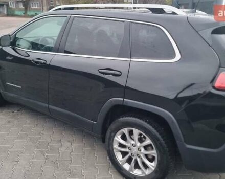 Черный Джип Чероки, объемом двигателя 2.36 л и пробегом 180 тыс. км за 13200 $, фото 2 на Automoto.ua