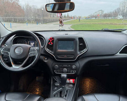 Черный Джип Чероки, объемом двигателя 2.36 л и пробегом 108 тыс. км за 16500 $, фото 6 на Automoto.ua