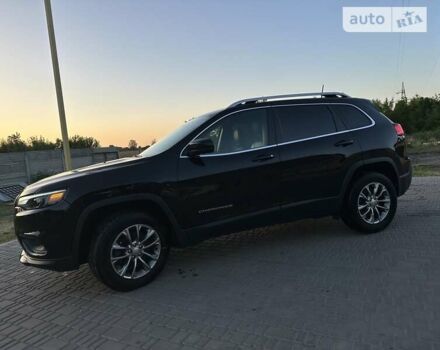 Чорний Джип Cherokee, об'ємом двигуна 2.4 л та пробігом 122 тис. км за 17300 $, фото 1 на Automoto.ua