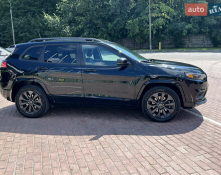 Черный Джип Чероки, объемом двигателя 1.99 л и пробегом 63 тыс. км за 18999 $, фото 1 на Automoto.ua