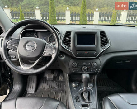 Черный Джип Чероки, объемом двигателя 2.36 л и пробегом 218 тыс. км за 14200 $, фото 23 на Automoto.ua