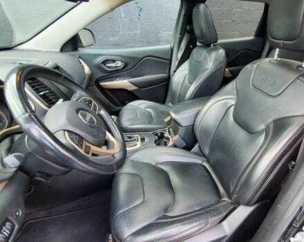 Чорний Джип Cherokee, об'ємом двигуна 0 л та пробігом 106 тис. км за 8900 $, фото 9 на Automoto.ua