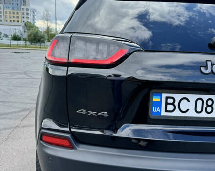 Чорний Джип Cherokee, об'ємом двигуна 1.99 л та пробігом 81 тис. км за 24800 $, фото 5 на Automoto.ua