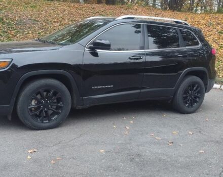 Чорний Джип Cherokee, об'ємом двигуна 3.2 л та пробігом 197 тис. км за 14550 $, фото 3 на Automoto.ua