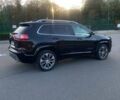 Чорний Джип Cherokee, об'ємом двигуна 2 л та пробігом 175 тис. км за 15900 $, фото 16 на Automoto.ua