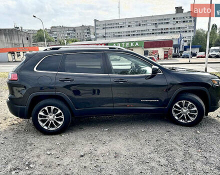 Черный Джип Чероки, объемом двигателя 2.36 л и пробегом 129 тыс. км за 19000 $, фото 6 на Automoto.ua