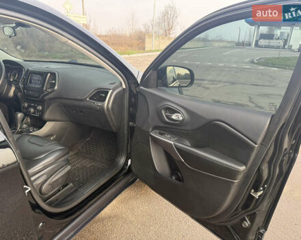 Черный Джип Чероки, объемом двигателя 2.36 л и пробегом 114 тыс. км за 17400 $, фото 40 на Automoto.ua