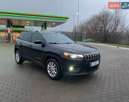 Черный Джип Чероки, объемом двигателя 2.36 л и пробегом 159 тыс. км за 14000 $, фото 2 на Automoto.ua