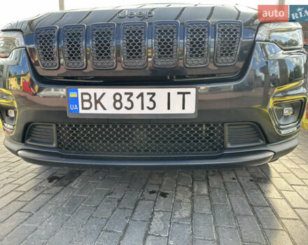 Чорний Джип Cherokee, об'ємом двигуна 2.36 л та пробігом 108 тис. км за 18000 $, фото 46 на Automoto.ua