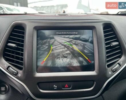 Чорний Джип Cherokee, об'ємом двигуна 3.2 л та пробігом 116 тис. км за 22440 $, фото 29 на Automoto.ua