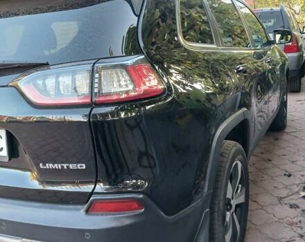 Чорний Джип Cherokee, об'ємом двигуна 3.24 л та пробігом 60 тис. км за 18500 $, фото 2 на Automoto.ua
