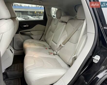 Черный Джип Чероки, объемом двигателя 2.36 л и пробегом 135 тыс. км за 16800 $, фото 9 на Automoto.ua