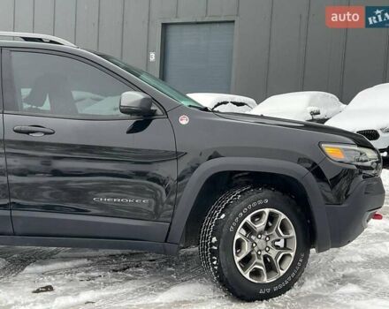 Чорний Джип Cherokee, об'ємом двигуна 3.2 л та пробігом 116 тис. км за 22440 $, фото 11 на Automoto.ua