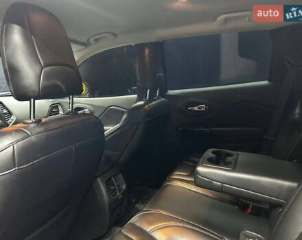 Черный Джип Чероки, объемом двигателя 2.36 л и пробегом 150 тыс. км за 18800 $, фото 14 на Automoto.ua