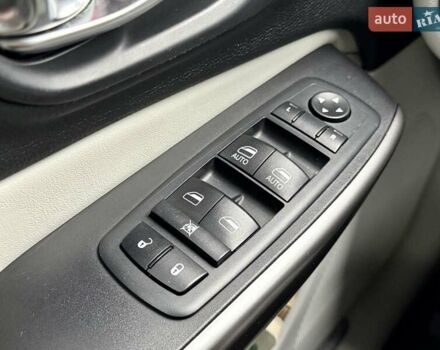 Черный Джип Чероки, объемом двигателя 2.36 л и пробегом 135 тыс. км за 16800 $, фото 22 на Automoto.ua