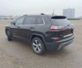 Чорний Джип Cherokee, об'ємом двигуна 2 л та пробігом 93 тис. км за 17300 $, фото 2 на Automoto.ua