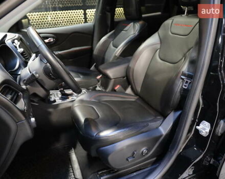 Черный Джип Чероки, объемом двигателя 2.36 л и пробегом 211 тыс. км за 21500 $, фото 25 на Automoto.ua