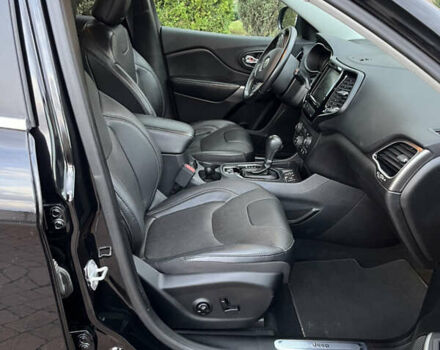 Чорний Джип Cherokee, об'ємом двигуна 2.36 л та пробігом 33 тис. км за 20500 $, фото 29 на Automoto.ua