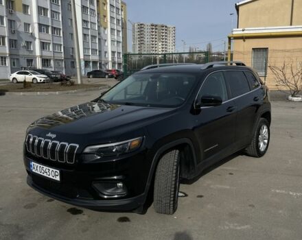 Чорний Джип Cherokee, об'ємом двигуна 0.24 л та пробігом 128 тис. км за 17900 $, фото 2 на Automoto.ua