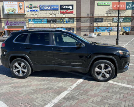 Черный Джип Чероки, объемом двигателя 3.24 л и пробегом 90 тыс. км за 21000 $, фото 4 на Automoto.ua