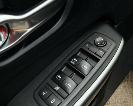 Джип Cherokee 2019 у Жмеренке на Automoto.ua Чорний Джип Cherokee, об'ємом двигуна 0 л та пробігом 76 тис. км за 16500 $, фото 16 на Automoto.ua