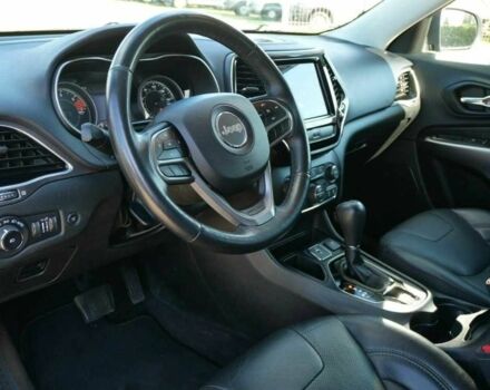 Черный Джип Чероки, объемом двигателя 2.4 л и пробегом 102 тыс. км за 12000 $, фото 10 на Automoto.ua