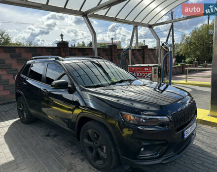 Чорний Джип Cherokee, об'ємом двигуна 2.36 л та пробігом 108 тис. км за 18000 $, фото 5 на Automoto.ua