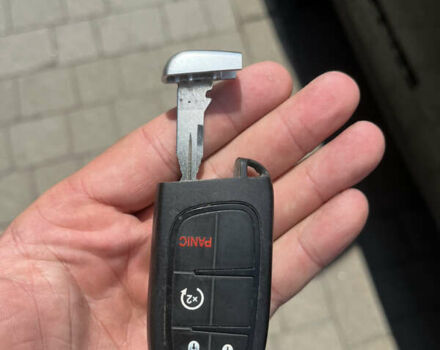 Чорний Джип Cherokee, об'ємом двигуна 3.24 л та пробігом 195 тис. км за 14900 $, фото 39 на Automoto.ua