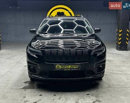 Черный Джип Чероки, объемом двигателя 2.36 л и пробегом 150 тыс. км за 18800 $, фото 1 на Automoto.ua