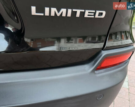 Чорний Джип Cherokee, об'ємом двигуна 2.36 л та пробігом 33 тис. км за 20500 $, фото 18 на Automoto.ua