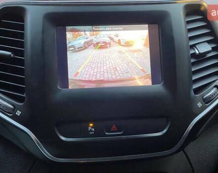 Черный Джип Чероки, объемом двигателя 2.36 л и пробегом 142 тыс. км за 17000 $, фото 20 на Automoto.ua