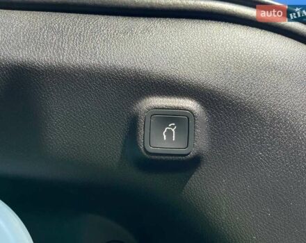 Чорний Джип Cherokee, об'ємом двигуна 2.36 л та пробігом 34 тис. км за 18000 $, фото 30 на Automoto.ua