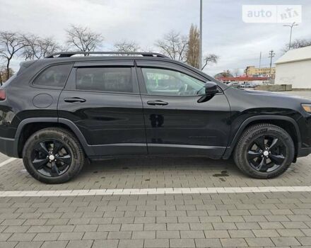 Чорний Джип Cherokee, об'ємом двигуна 3.24 л та пробігом 39 тис. км за 21999 $, фото 4 на Automoto.ua