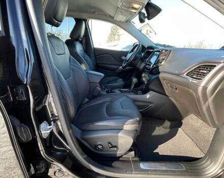 Чорний Джип Cherokee, об'ємом двигуна 2.36 л та пробігом 34 тис. км за 18000 $, фото 28 на Automoto.ua