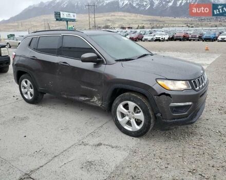 Чорний Джип Cherokee, об'ємом двигуна 2.36 л та пробігом 100 тис. км за 2800 $, фото 3 на Automoto.ua