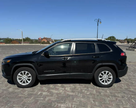 Чорний Джип Cherokee, об'ємом двигуна 2.36 л та пробігом 30 тис. км за 18000 $, фото 1 на Automoto.ua